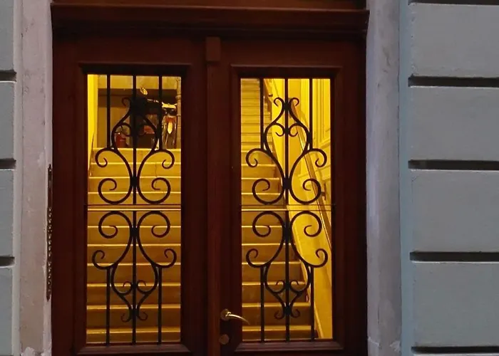 Trieste Rentals * טריאסטה